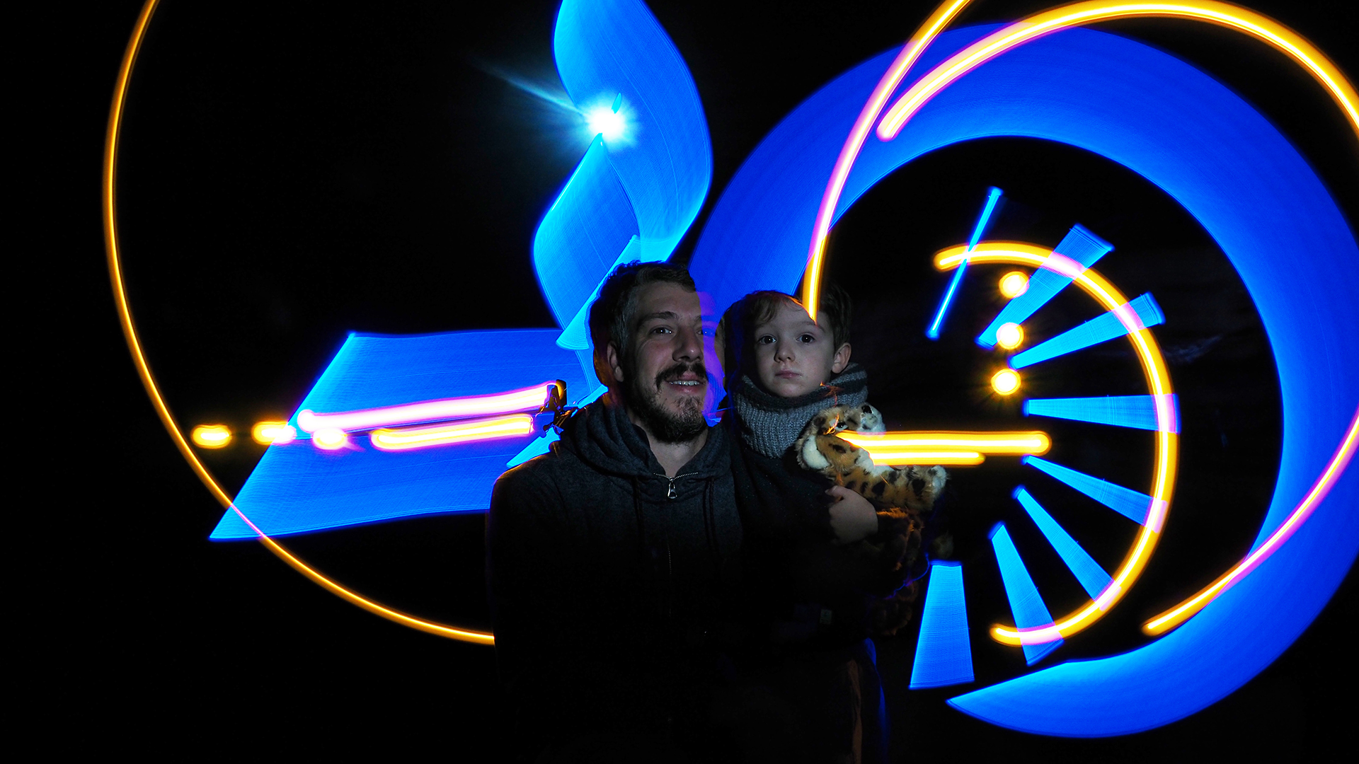 PICTOLUM LIGHT PAINTING-PLEIN LES MIRETTES-12-Centre des Arts-Enghien-les-Bains