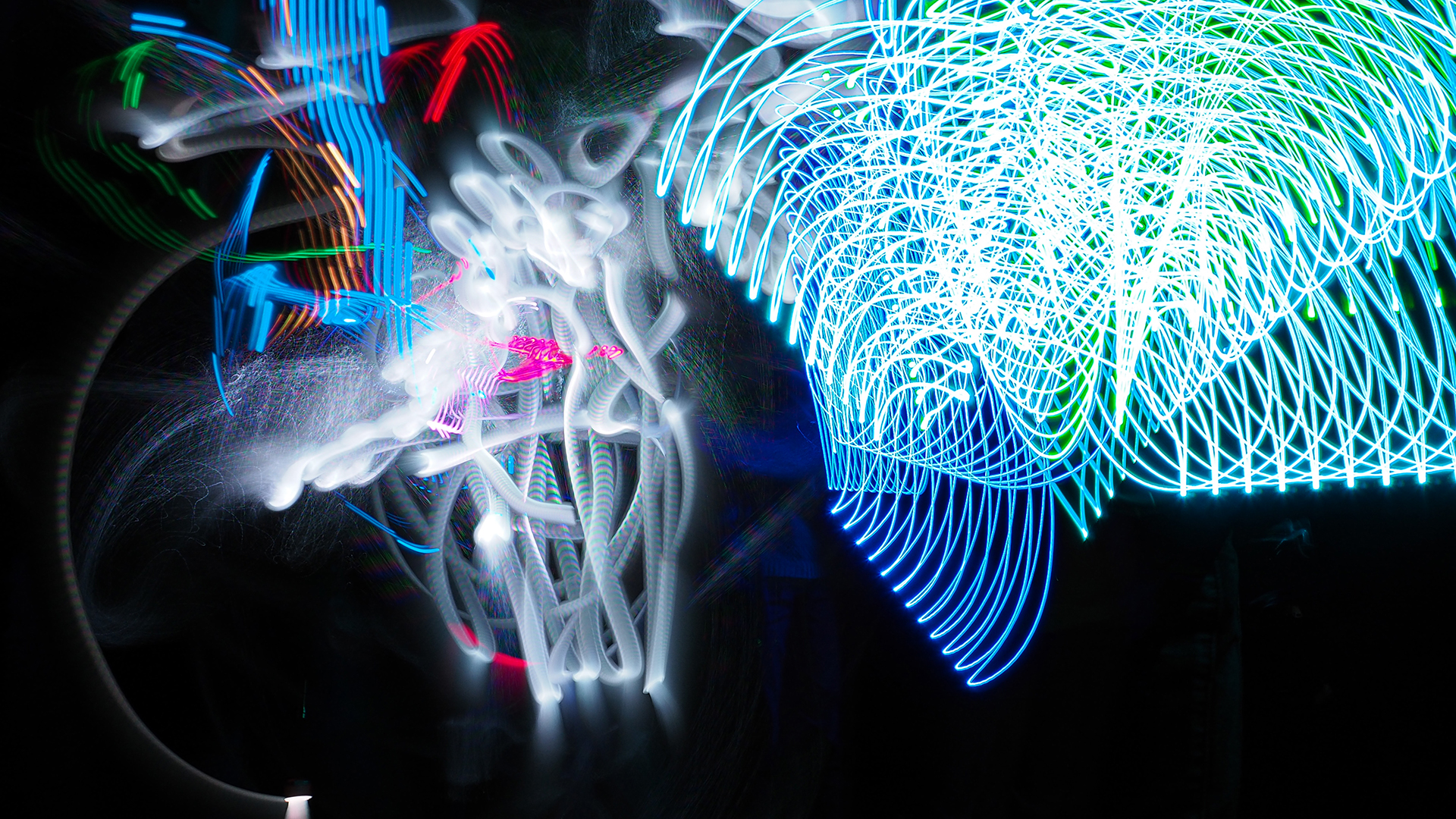 PICTOLUM LIGHT PAINTING-PLEIN LES MIRETTES-12-Centre des Arts-Enghien-les-Bains